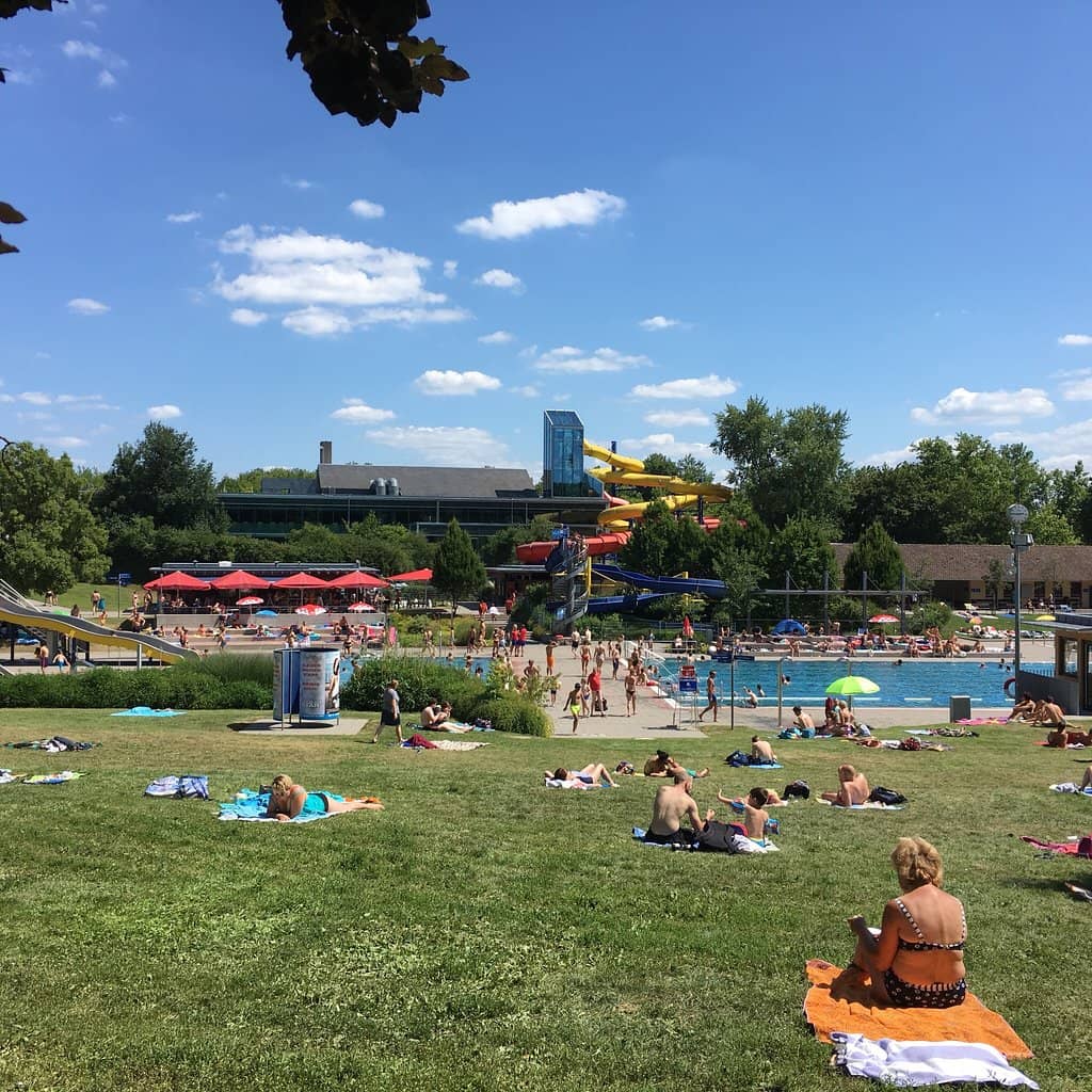 Family Fun Aqua Challenge