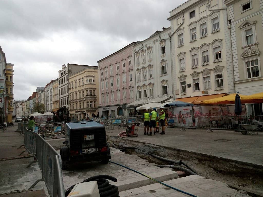 Famous Chicken Wings