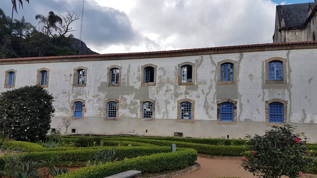 Nature Trails and Waterfalls