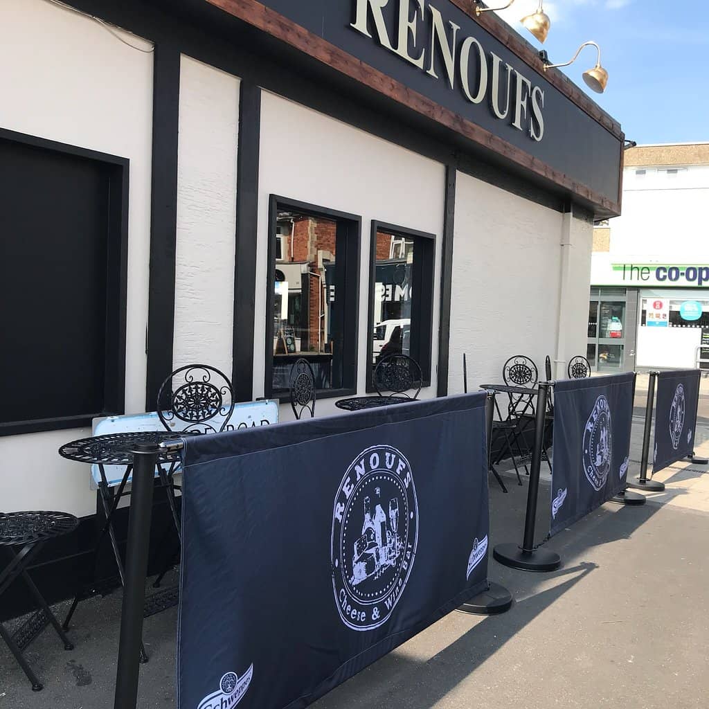 Cozy Atmosphere for Dates