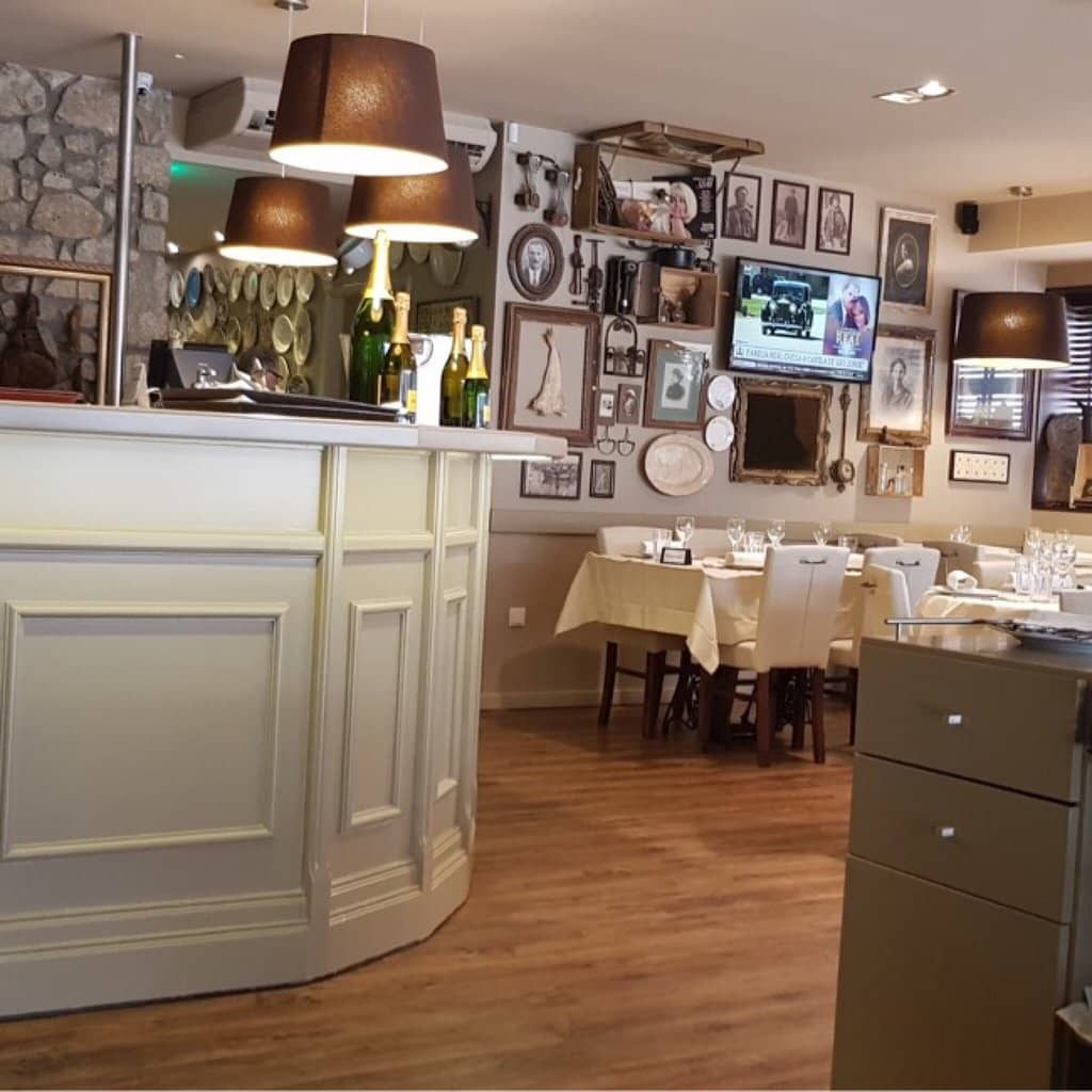 Cozy Atmosphere & Excellent Service