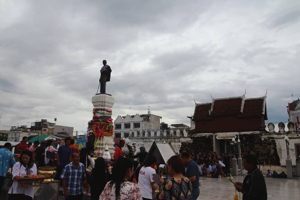 Thao Suranaree Monument