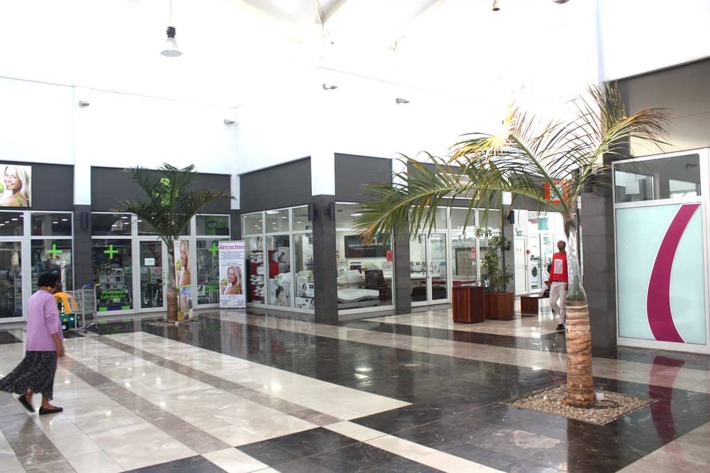 Diverse Food Outlets