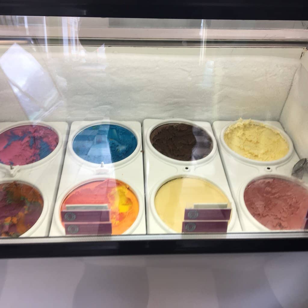 Cozy Ambiance by the Harbor