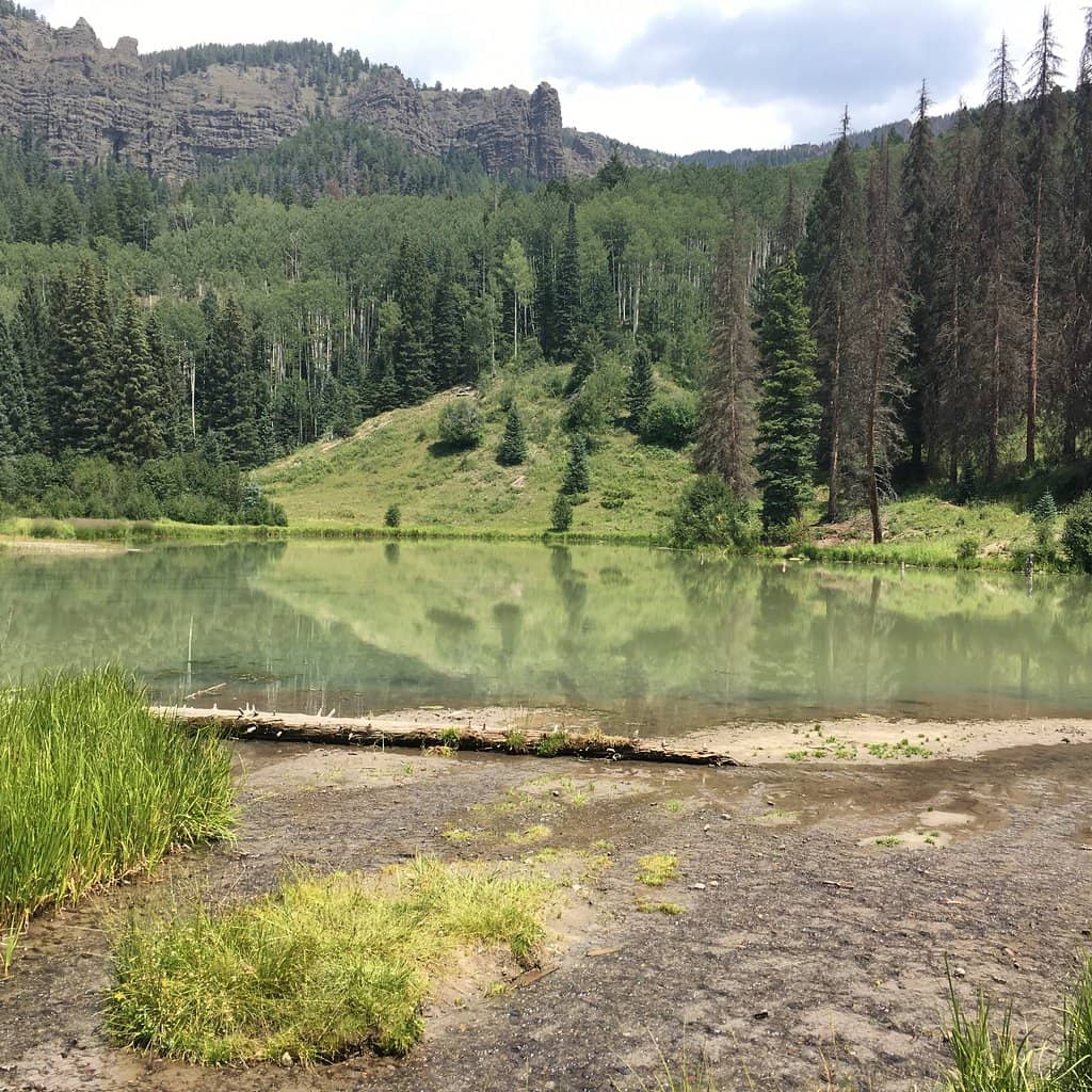 Panoramic Mountain Views