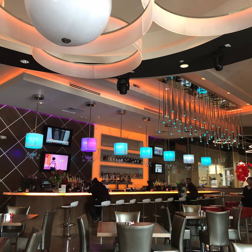 Modern & Relaxed Ambiance