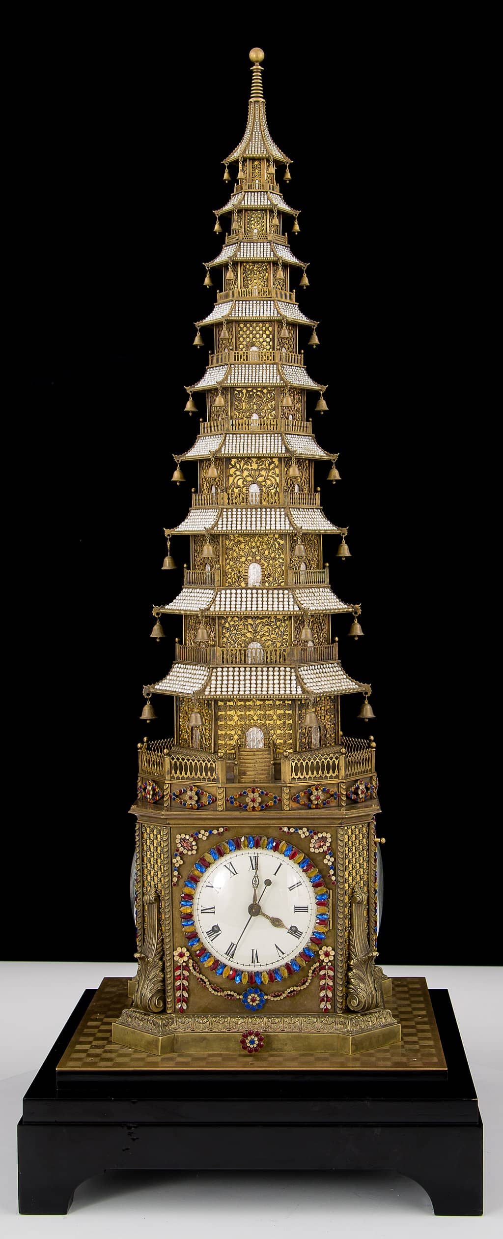 Timeless Clock Collections