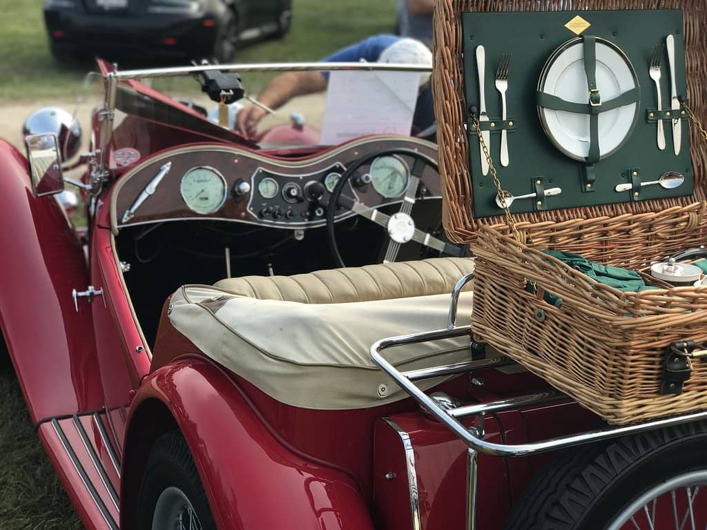 Half Moon Valley Trail