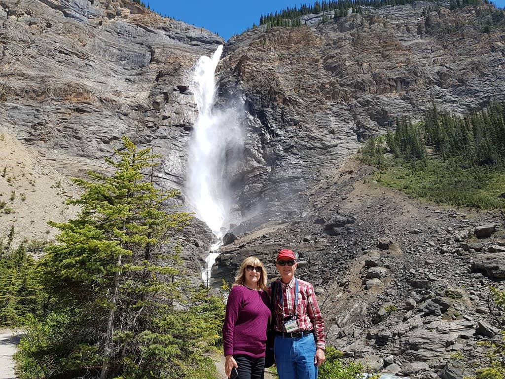 Scenic Drive to the Falls