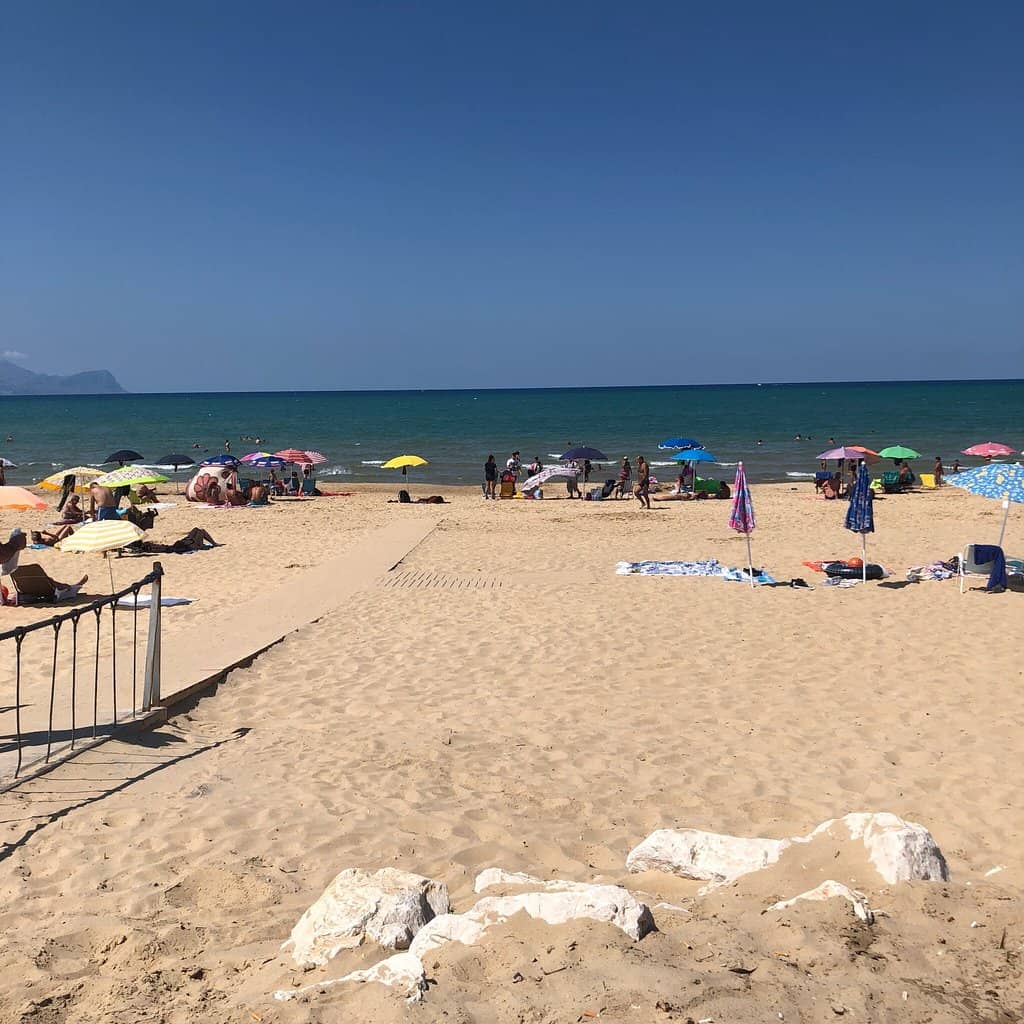 Expansive Sandy Shores