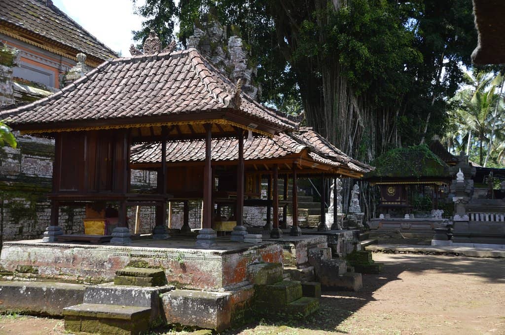 Royal Temple Architecture