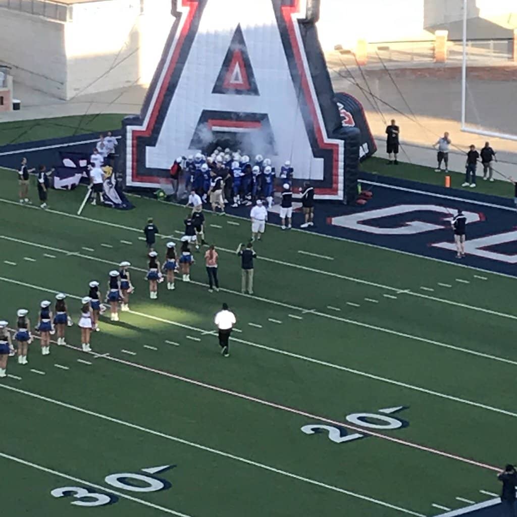 Friday Night Lights Atmosphere