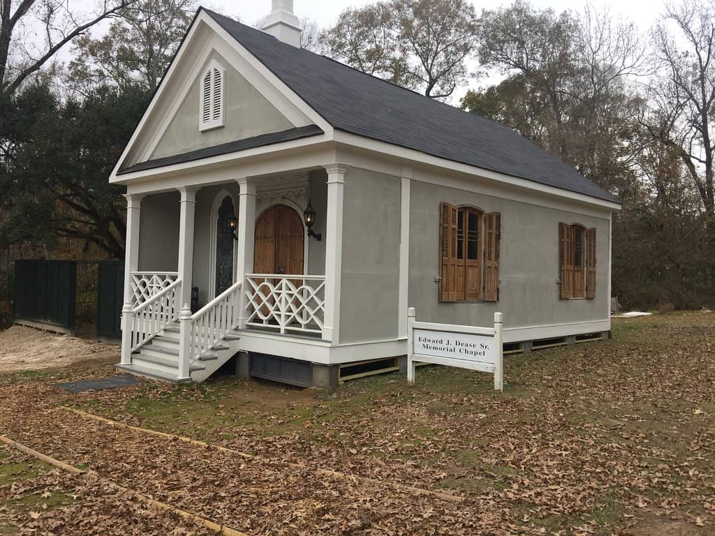Charming Cottages & Shotgun Houses