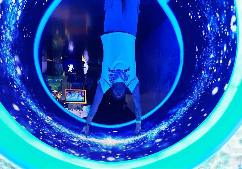 Mirror Maze Adventure