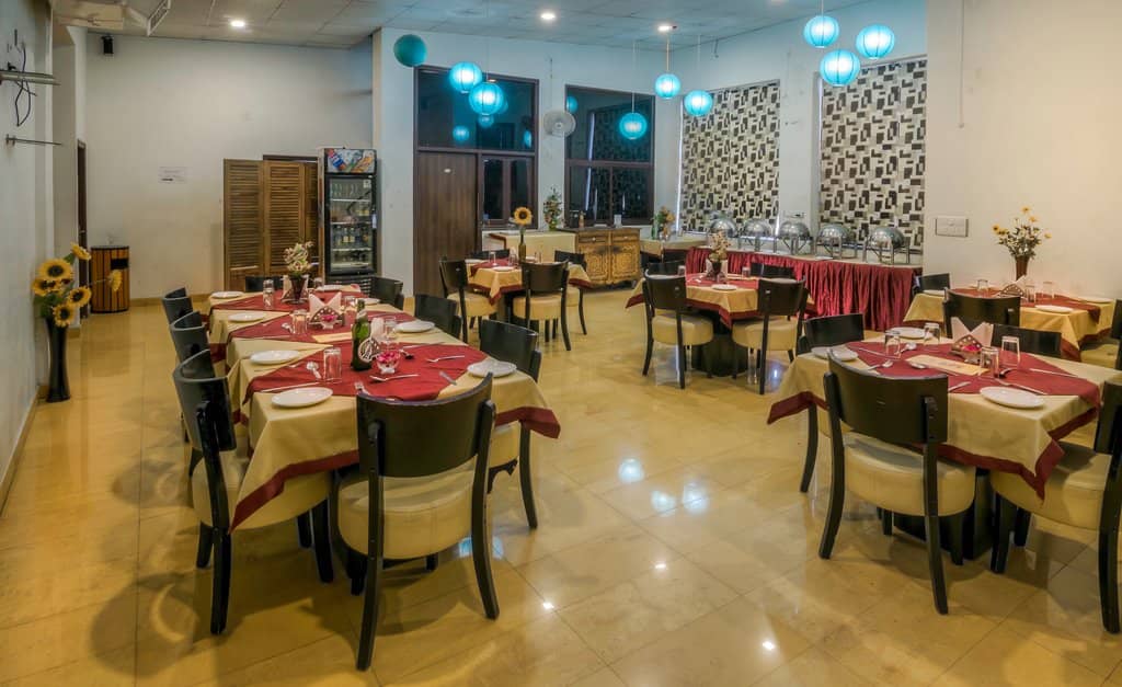 Warm and Attentive Service