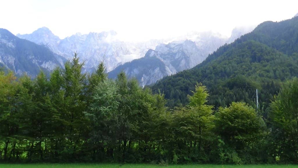 Mountain Lodges & Hiking