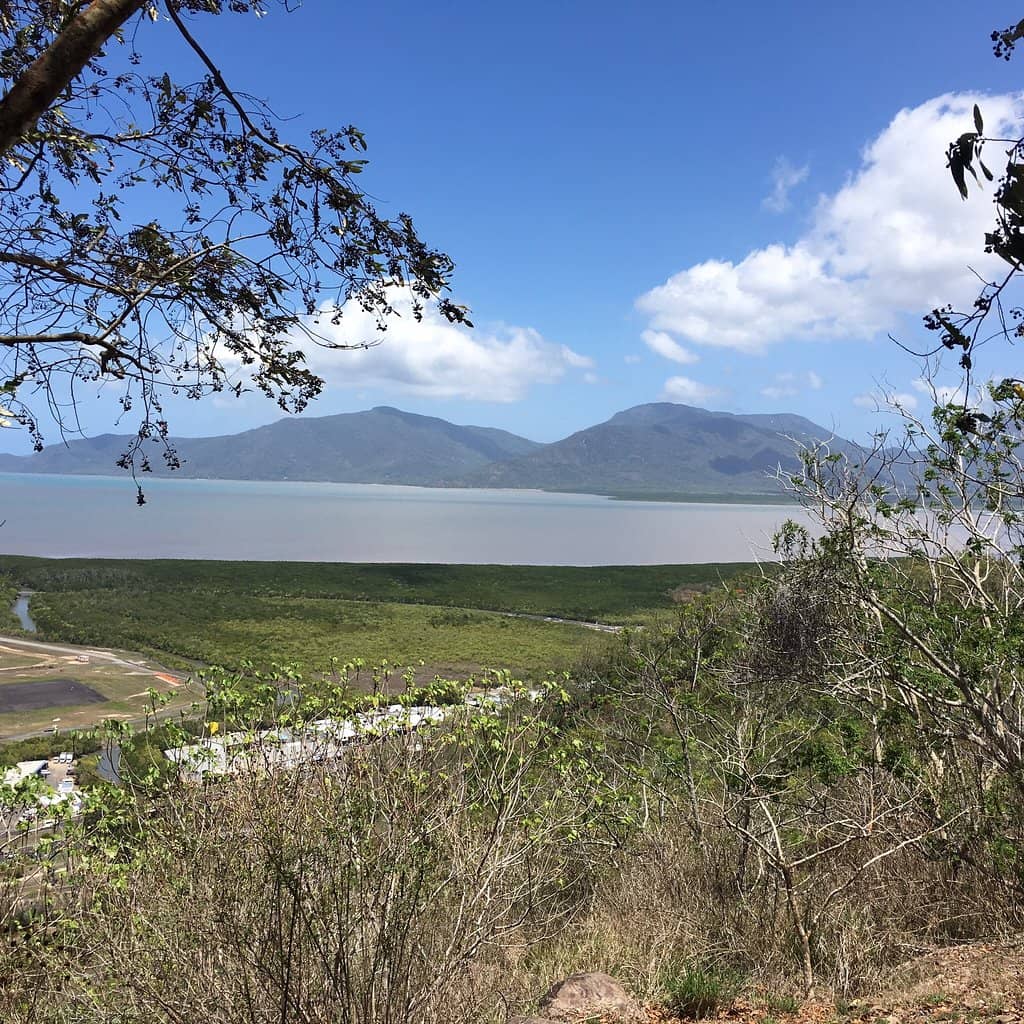Yellow Arrow Lookout