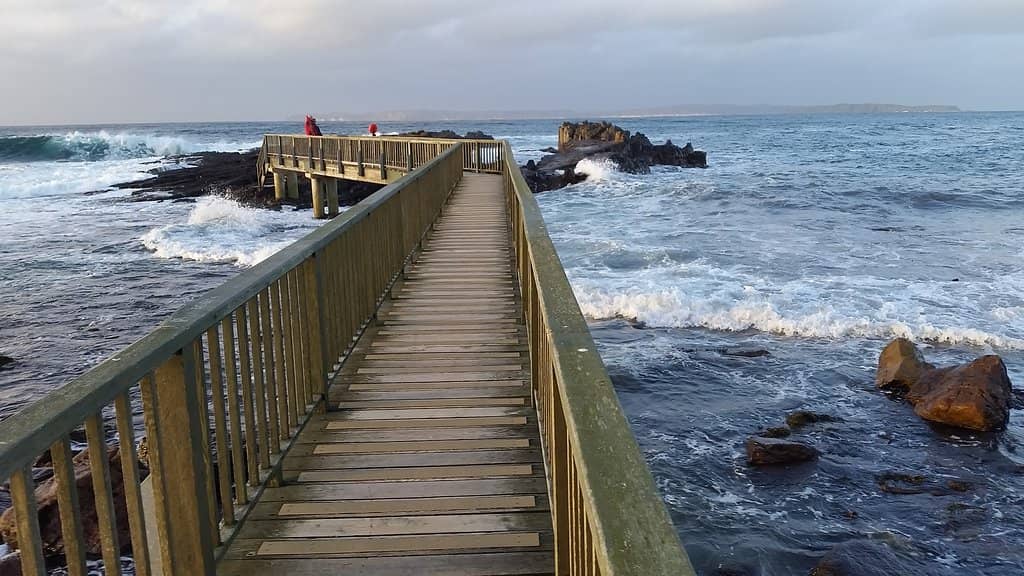 Pans Rock Pier & Footbridge