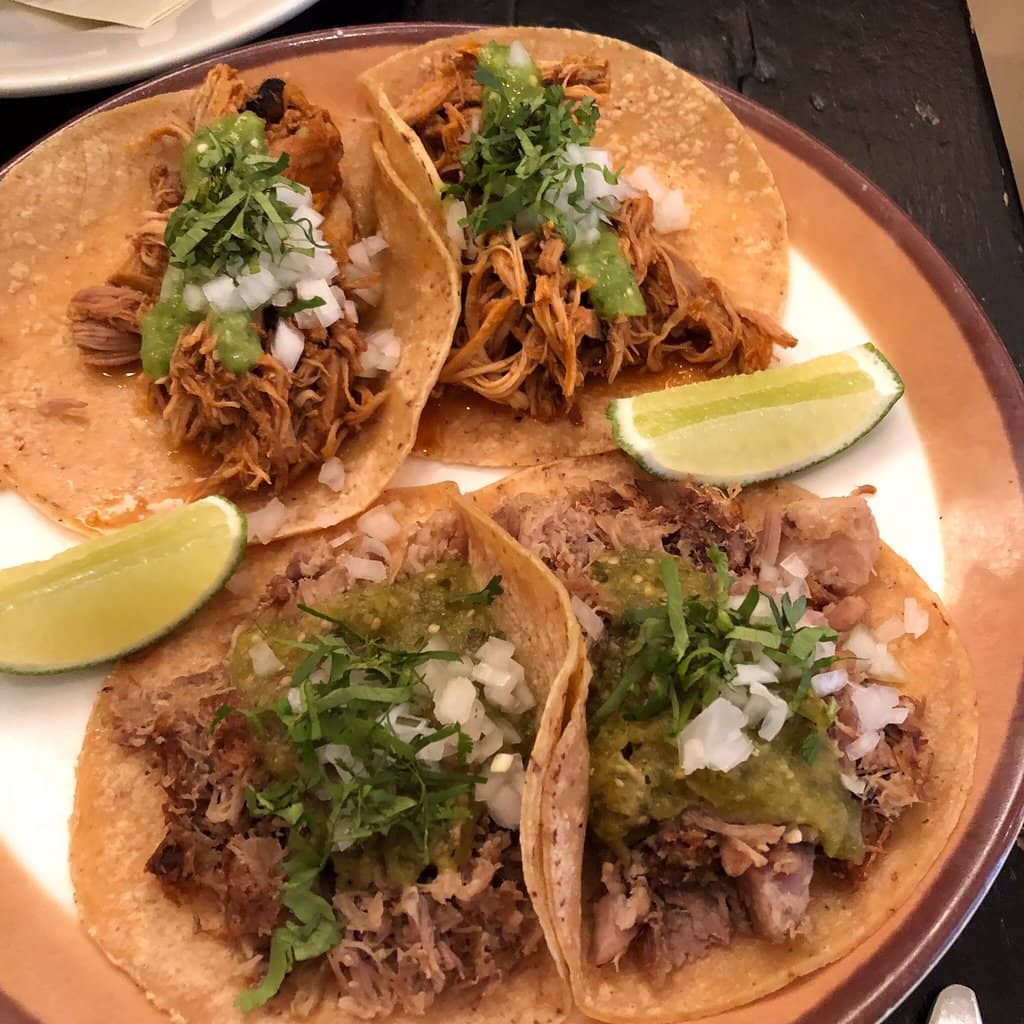 Cozy Colonial Ambiance