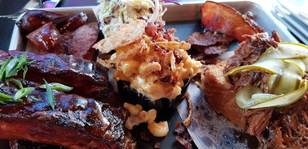 Fun Atmosphere & Good Vibes