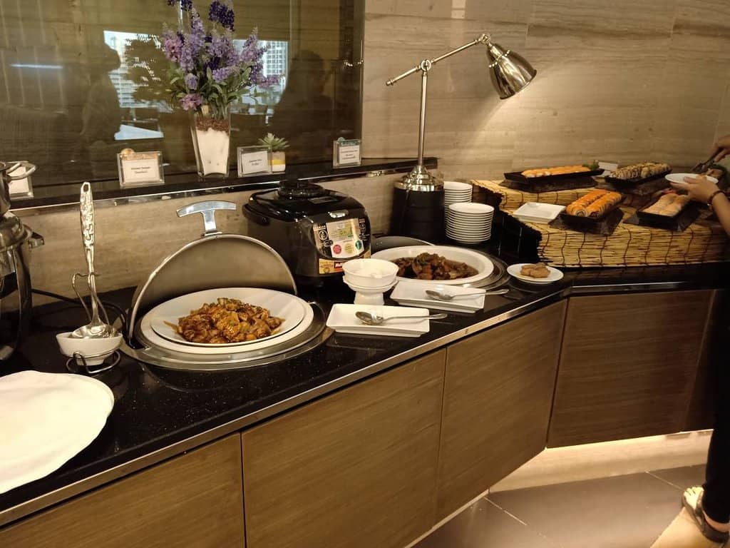 Live Music & Entertainment