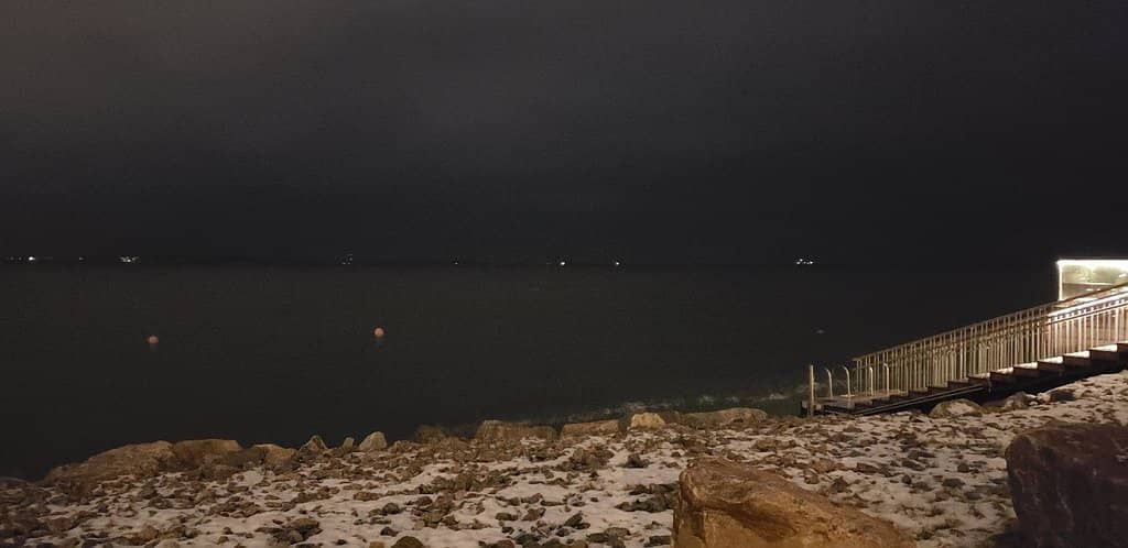 Refreshing Sea Plunge