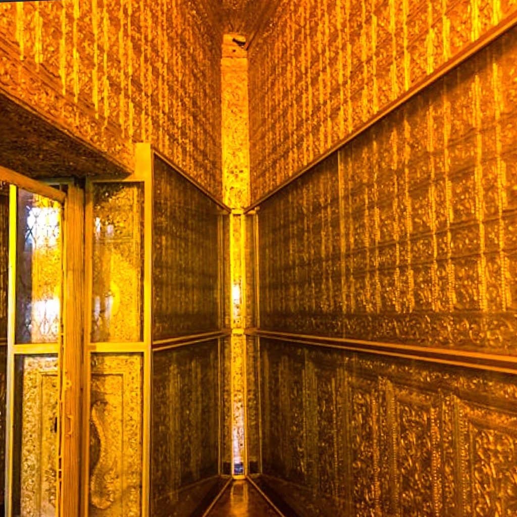 BoBoGyi & Mya Nan Nwe Shrine