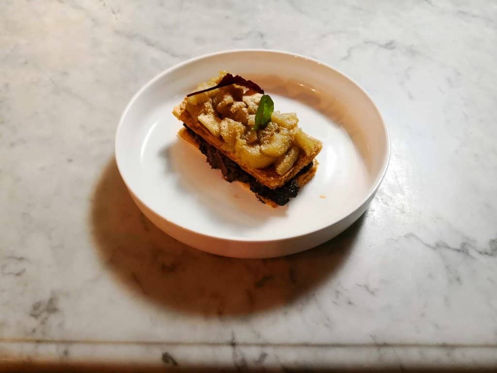 Mussels with sourdough