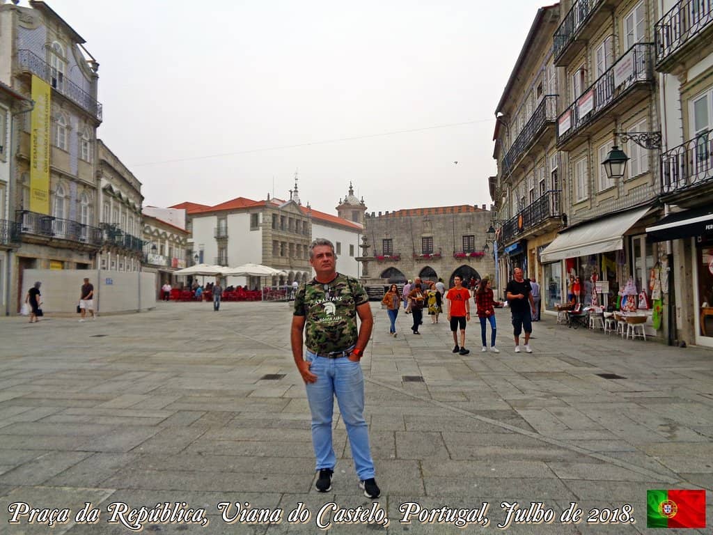 Local Crafts and Food Stalls