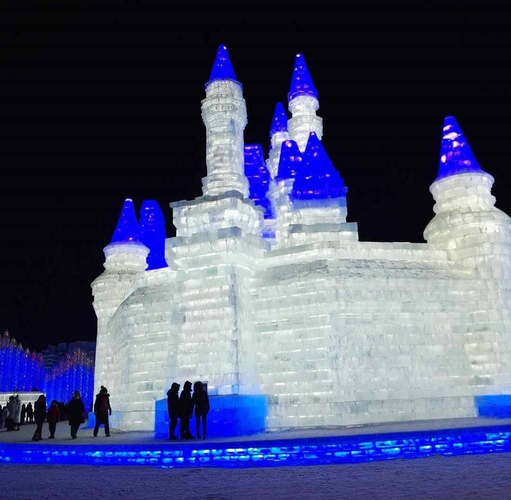 Intricate Ice Sculptures