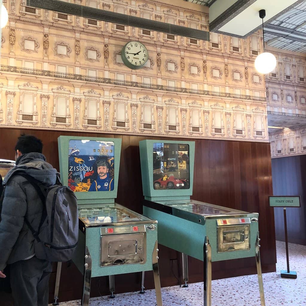 Vintage Italian Film Ambiance