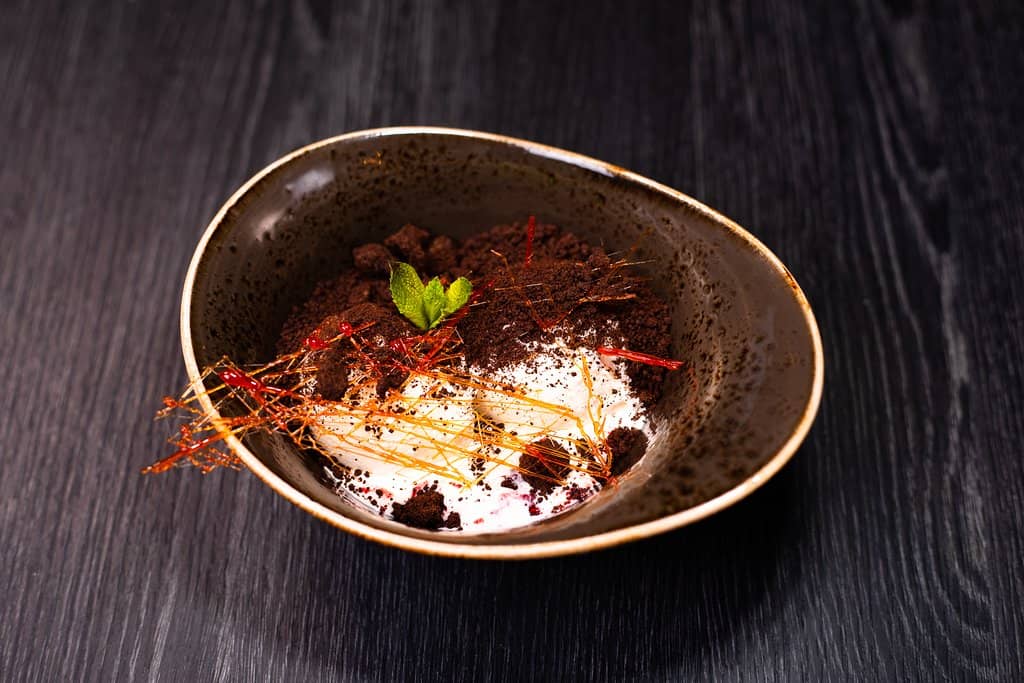 Cozy & Contemporary Ambiance