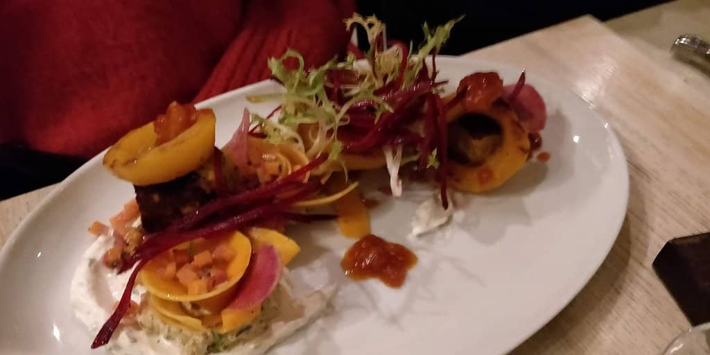 Cozy Bistro Ambiance