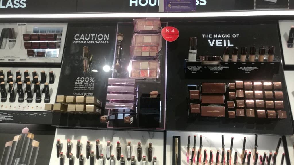 Convenient Mall Hopping