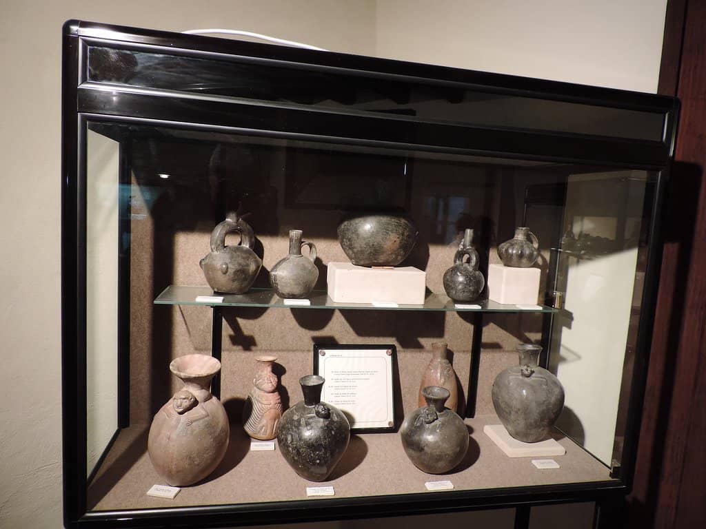 Latin American Ceramics