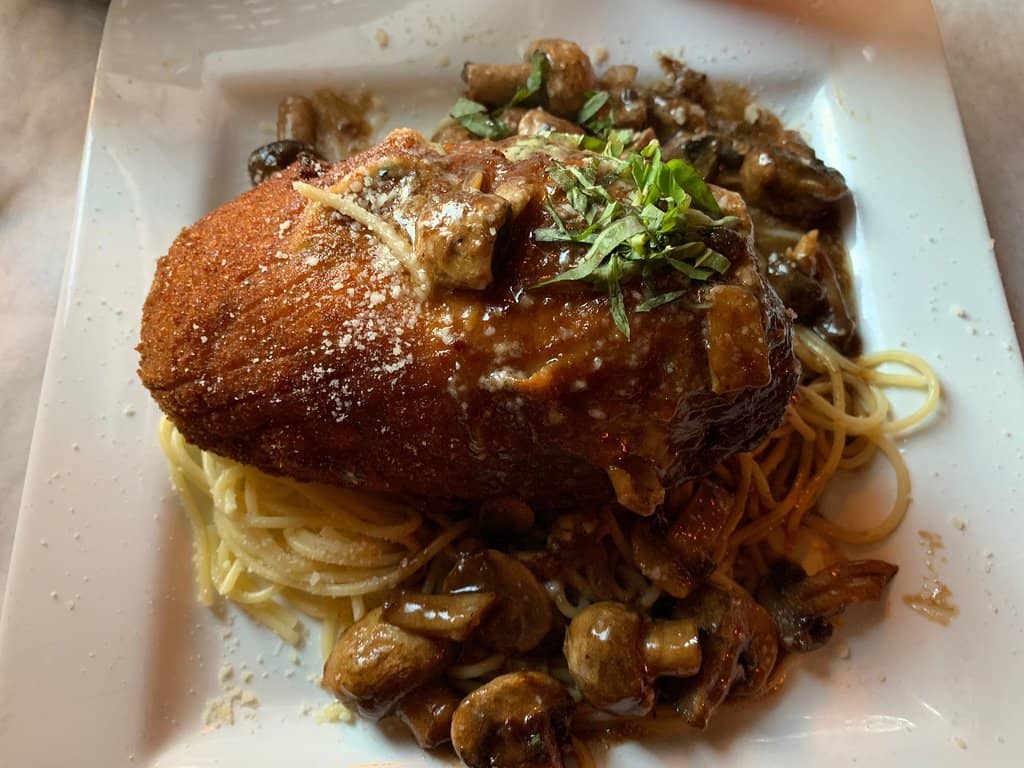 Friendly Seaside Ambiance