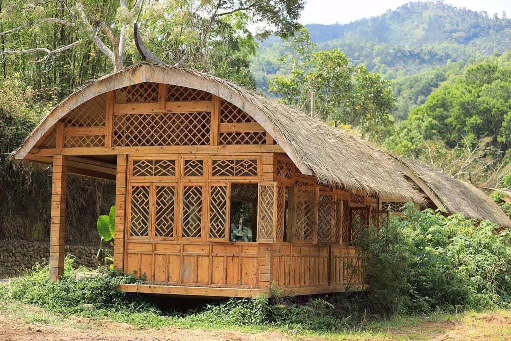 Panoramic Island Views