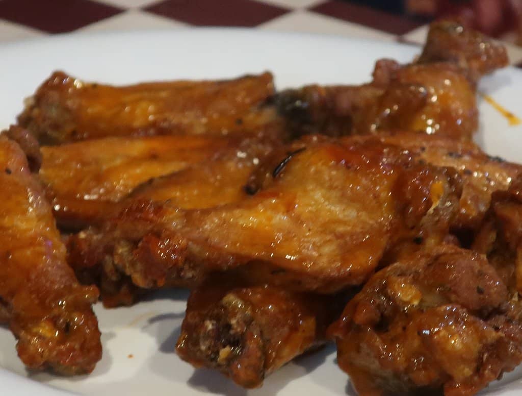 Charming Local Pizzeria Ambiance