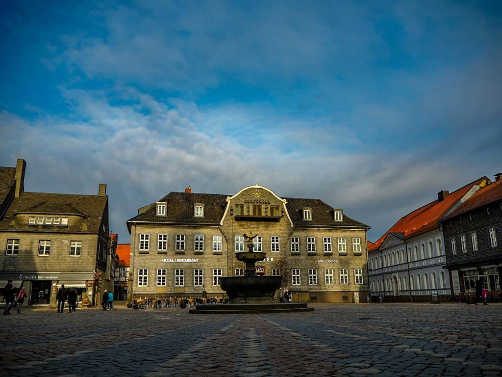 Porcelain Chimes of Meissen