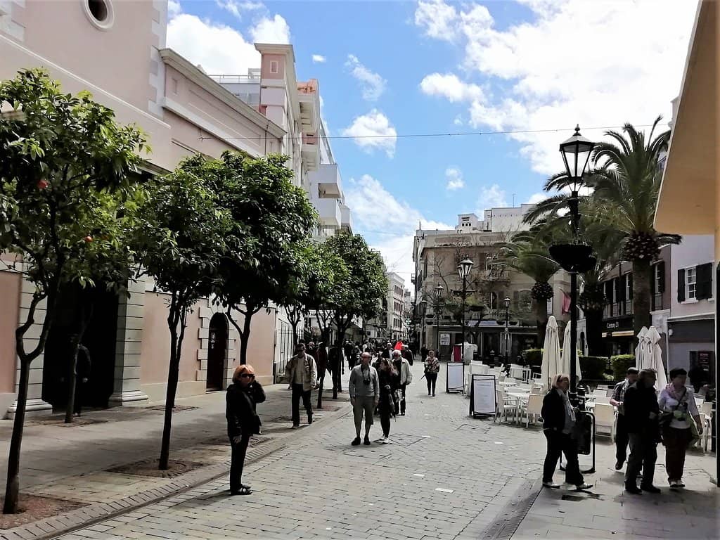 Hidden Alleys and Side Streets