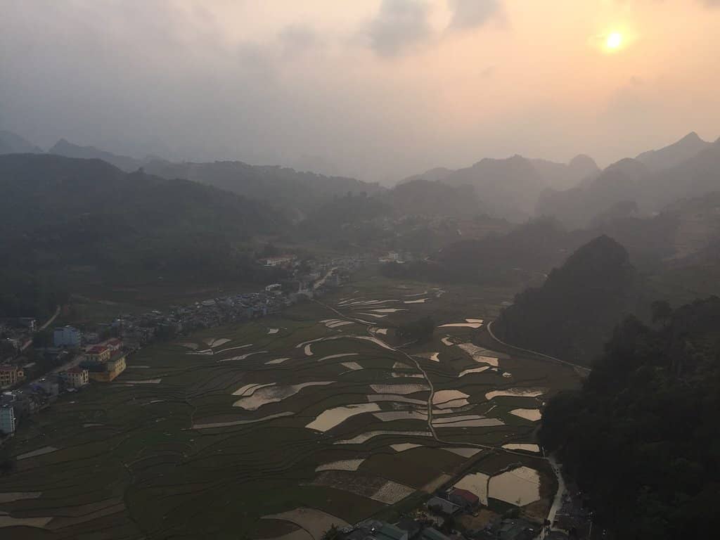 Panoramic Valley Views