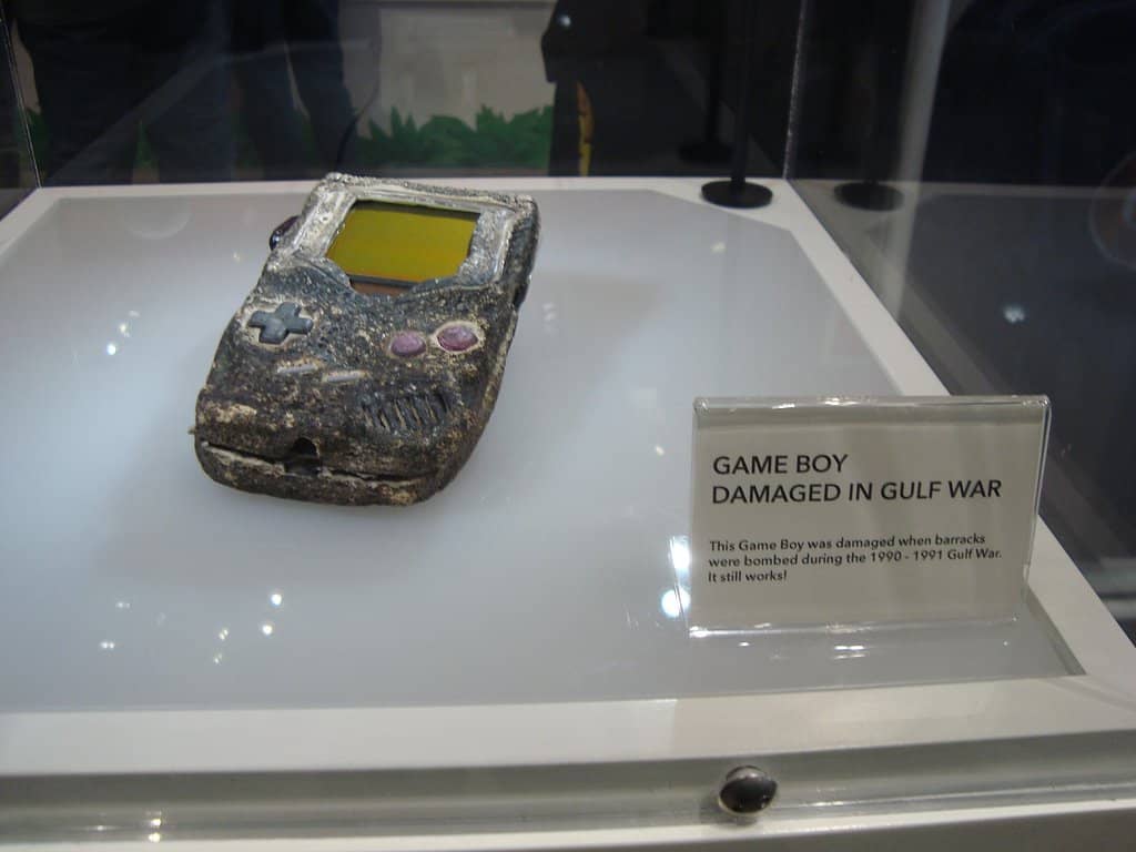 Retro Console Display