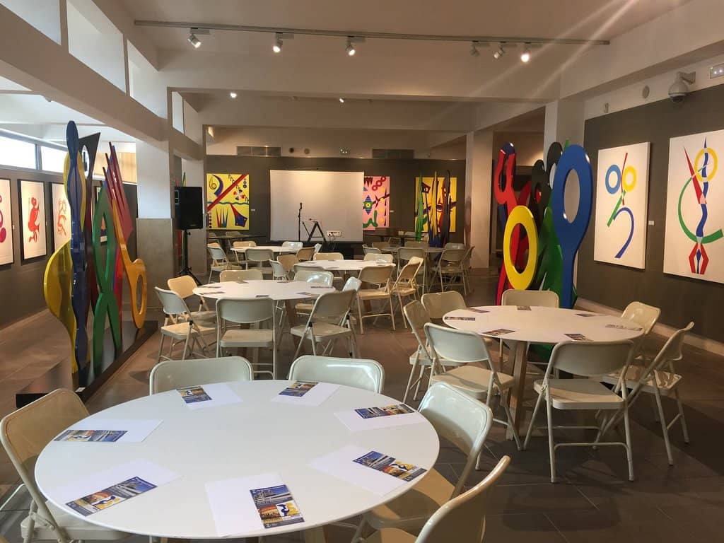 Panoramic Harbor Terrace