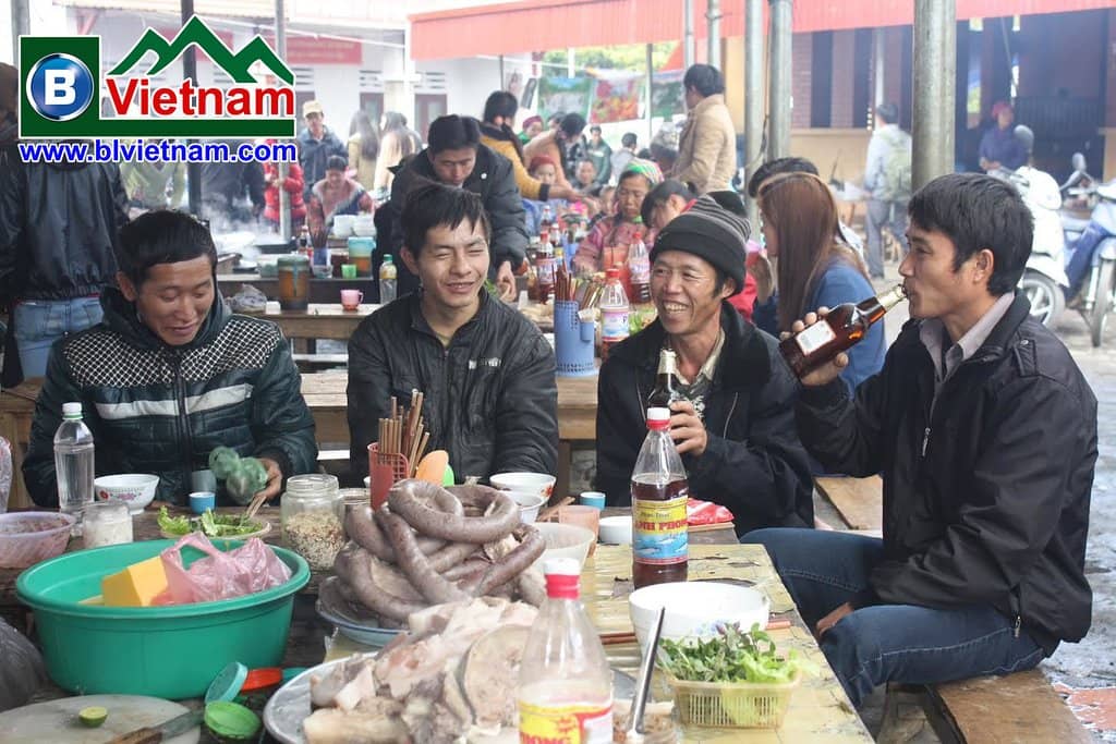 Corn Wine and Local Delicacies