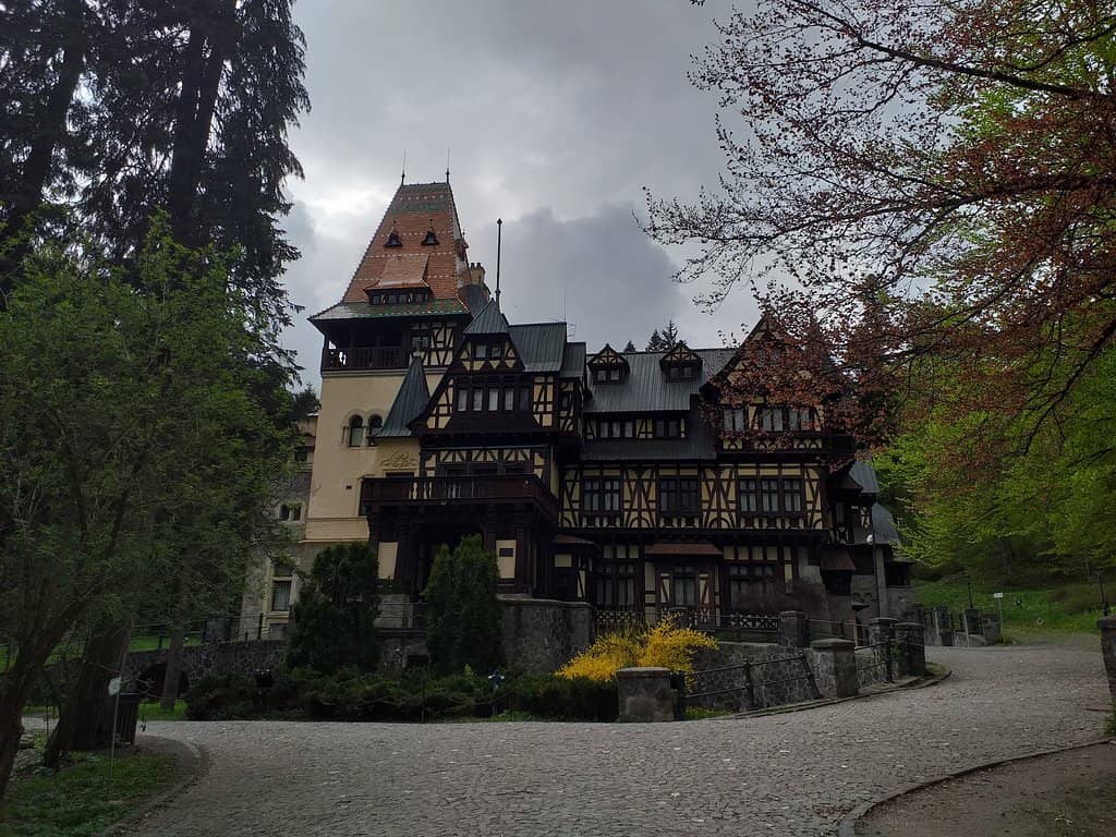 Peleșor Castle's Intimacy