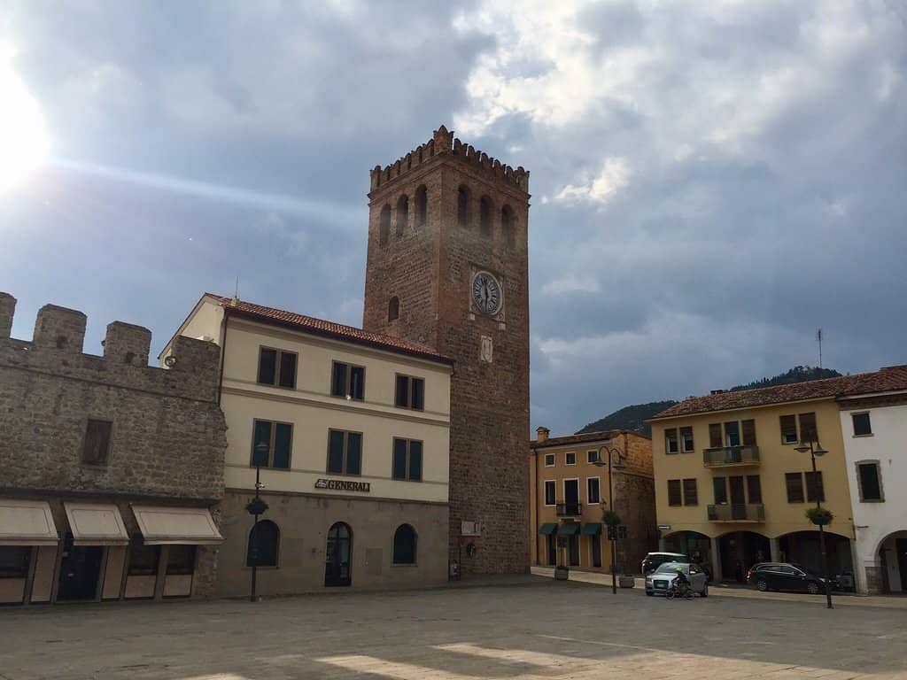 Local Cafes and Bistros