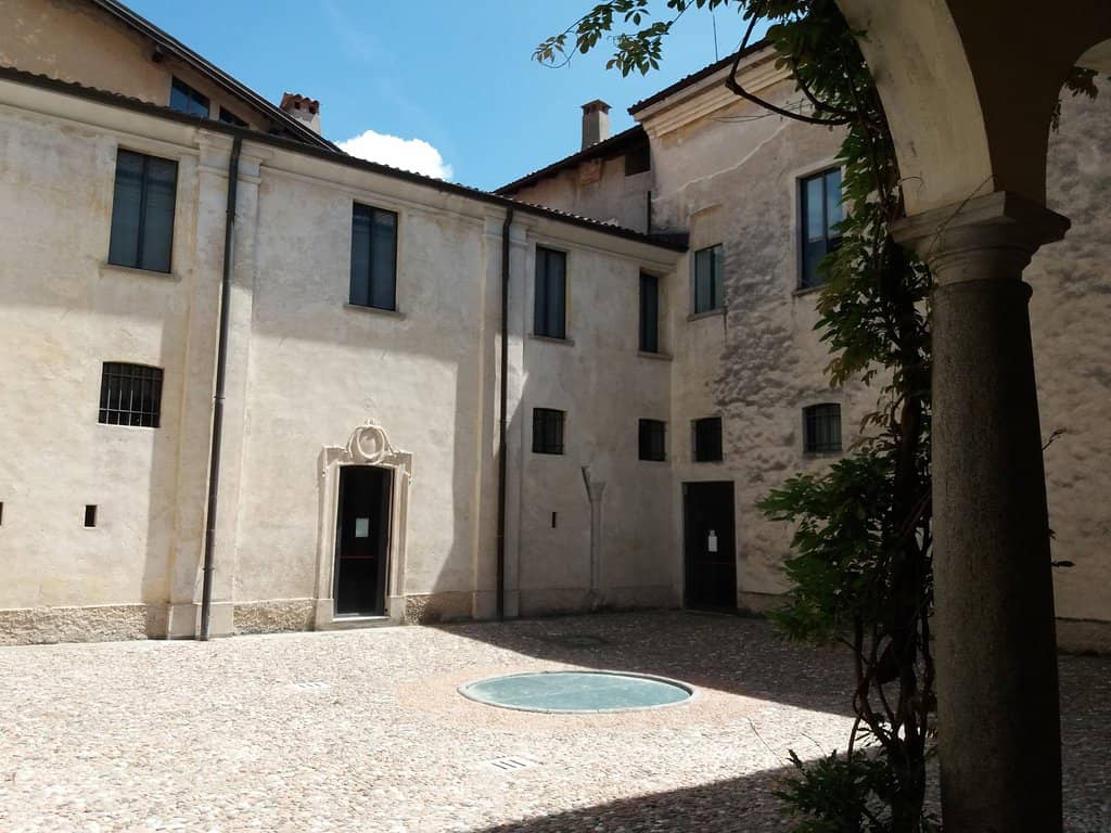 Vittorio Tavernari Sculptures