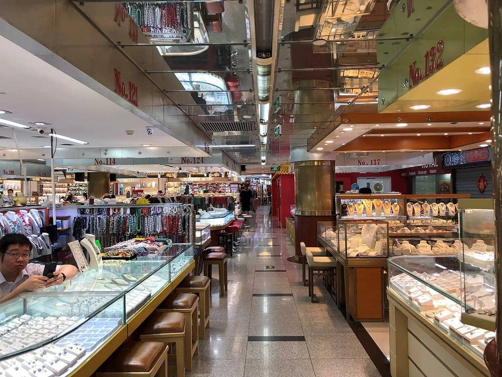 Silk and Accessories