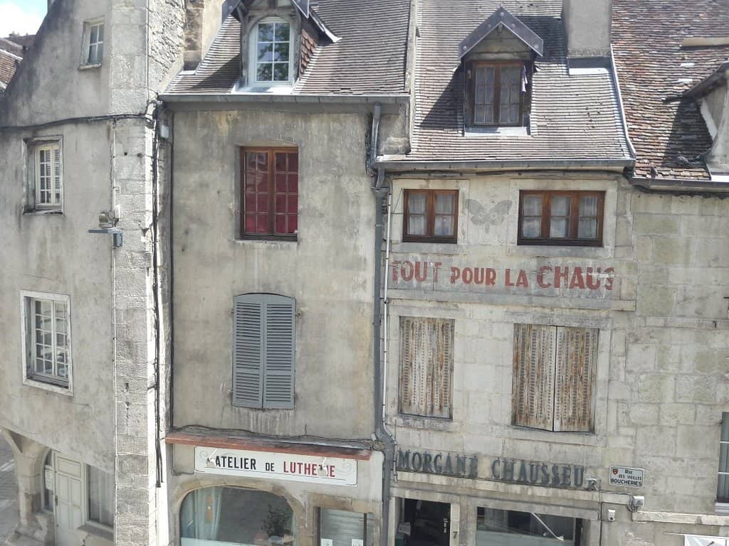 Local Boutiques & Cafes