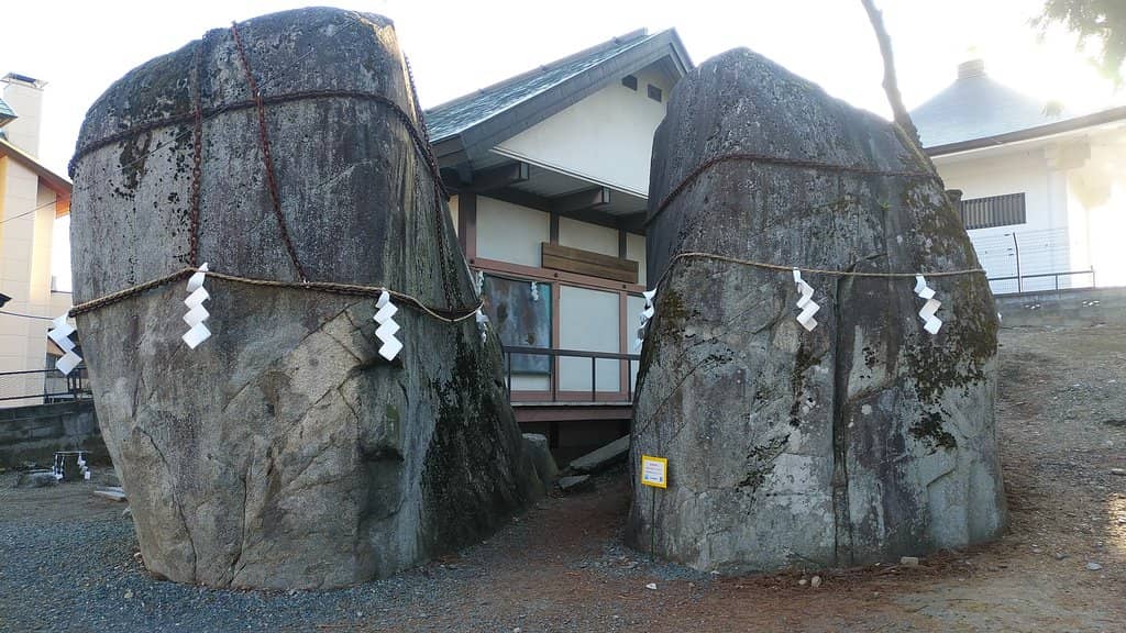 Mitsuishi Shrine Itself
